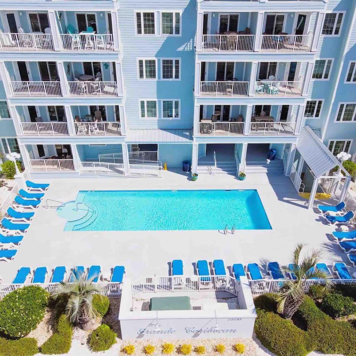 Grand Caribbean Pool & Gym & Beach View オレンジ・ビーチ エクステリア 写真